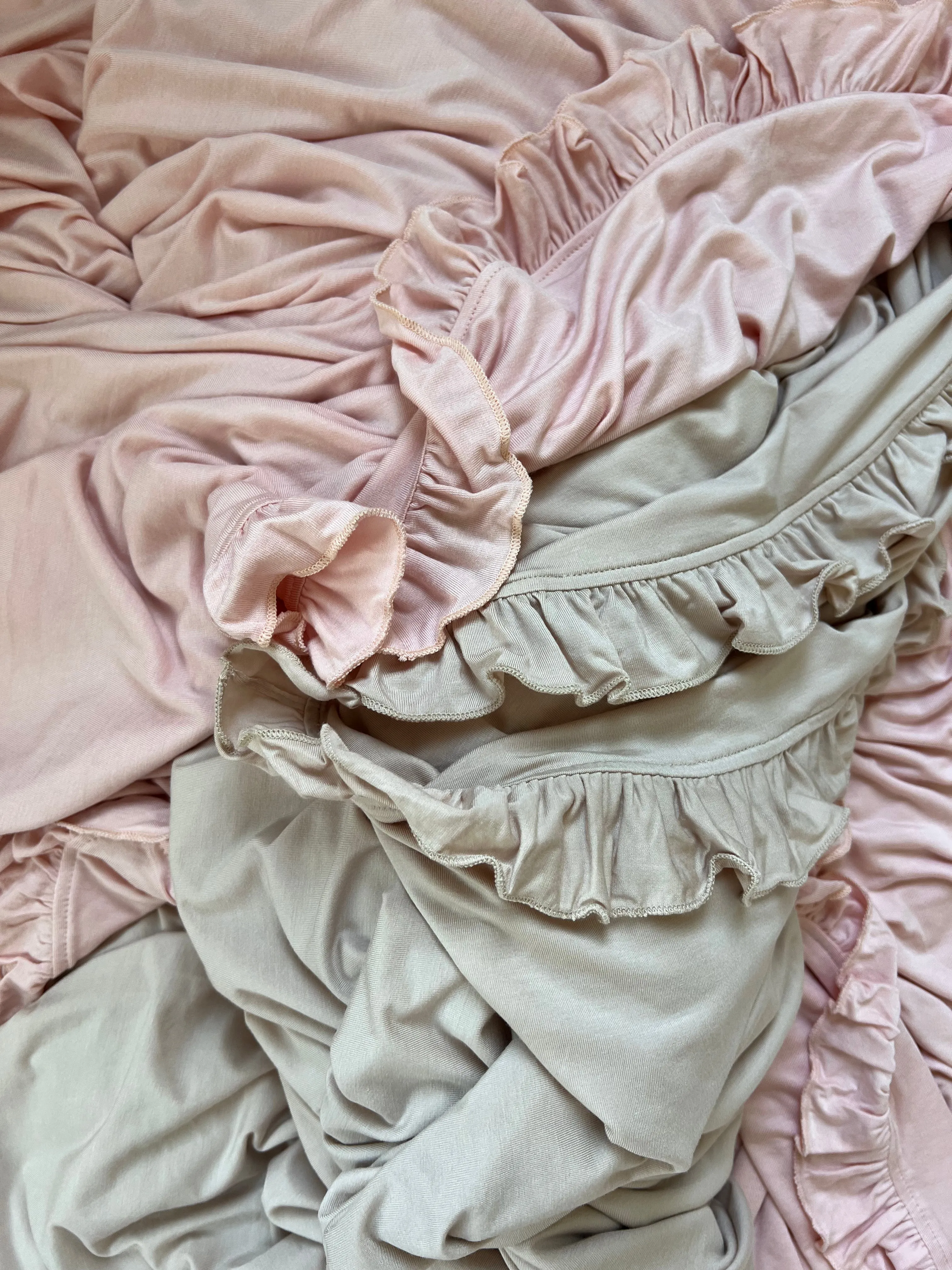 barely pink / adult ruffle