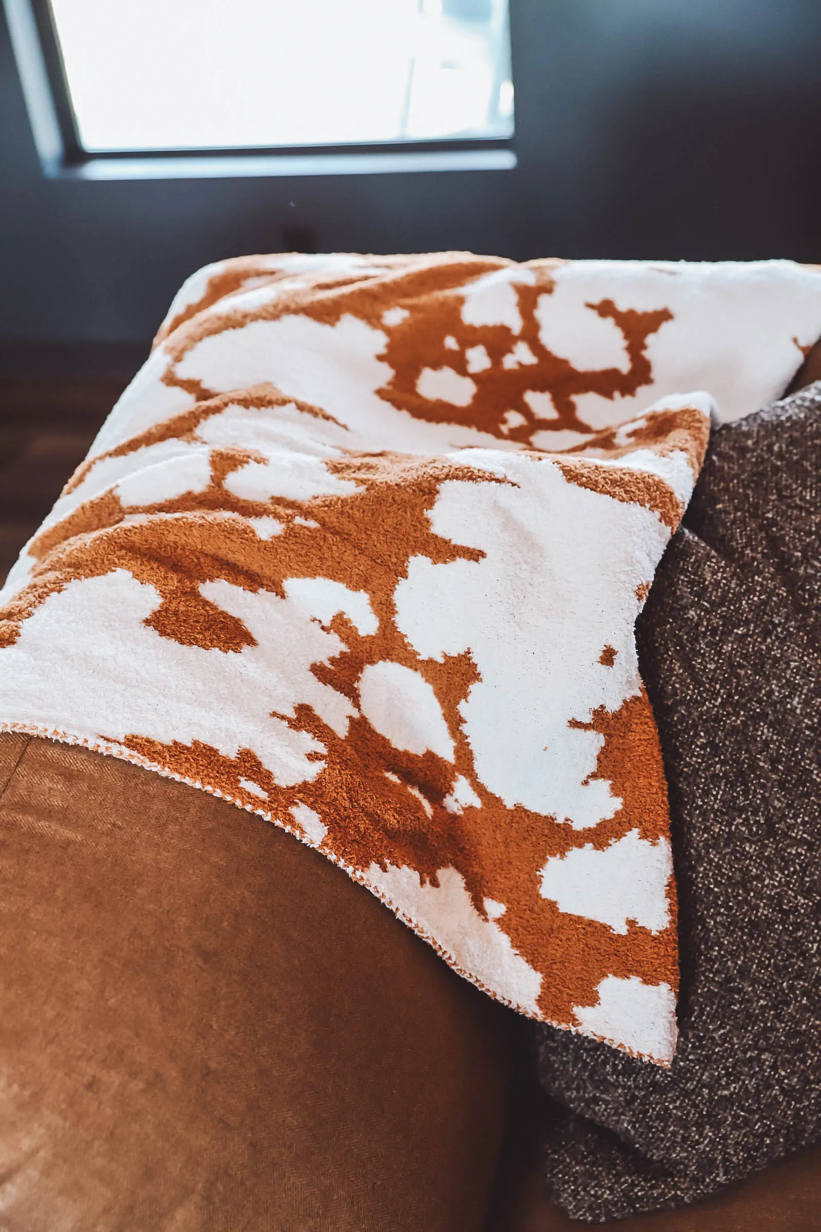 Cow Print Throw Blanket-Brown