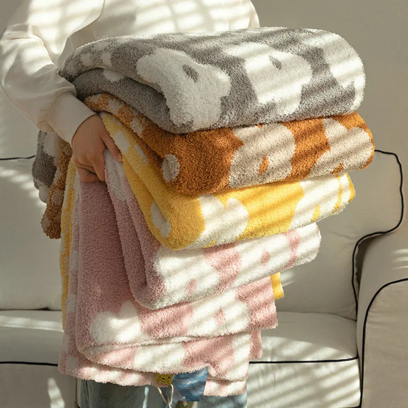 Daisy Plush Soft Knitted Blanket