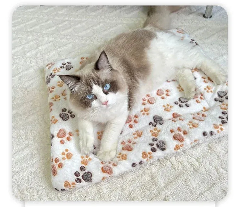 Flannel Pet Sleeping Mat – Cozy Dog Bed and Cat Litter Puppy Mattress Cushion