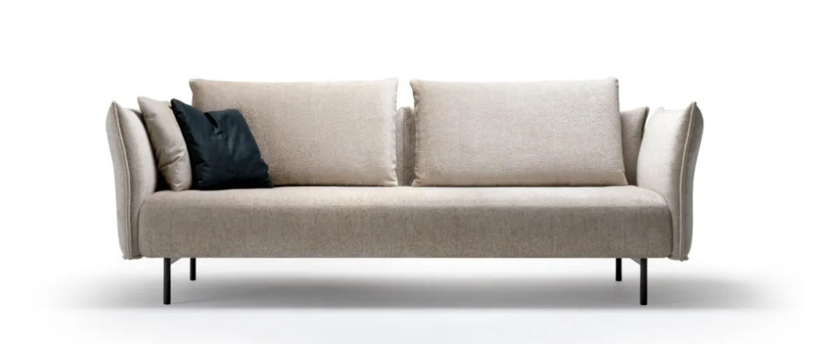 Le Beaumont sofa By Trica