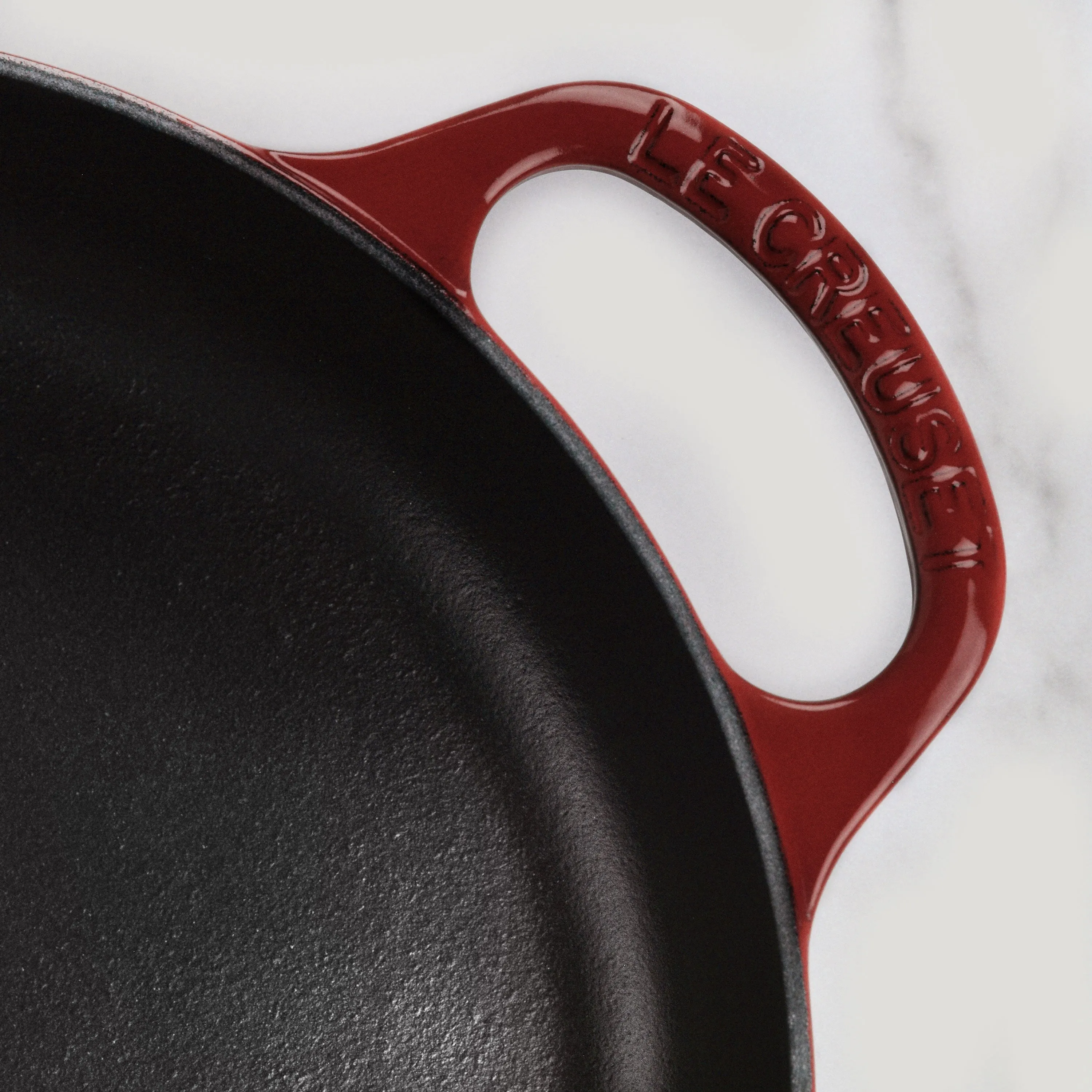 Le Creuset Signature Cast Iron 11" Rhone Everyday Pan