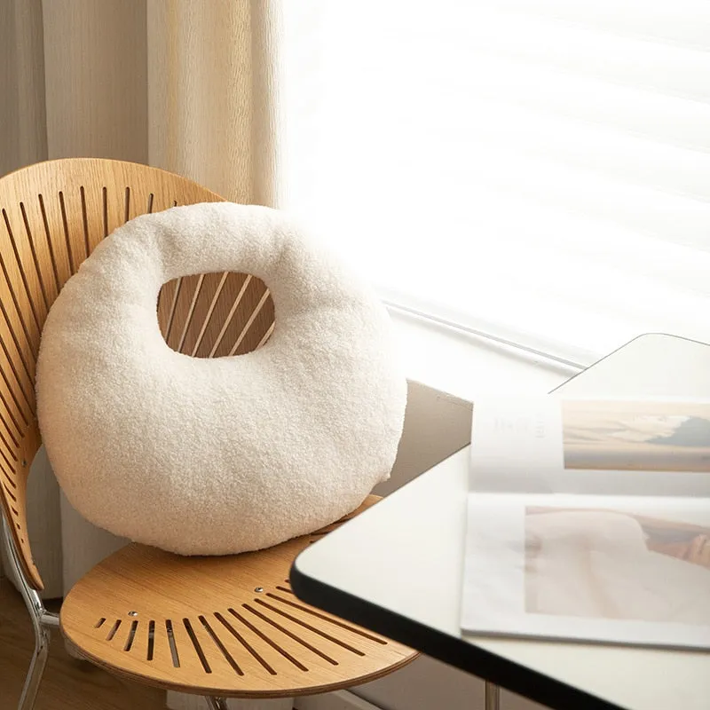 Optic & Shape Minimalist Pillow Cushions