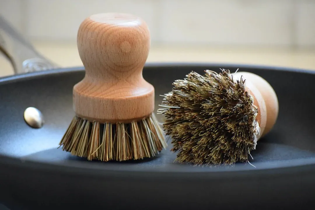 Pot and Pan Brush